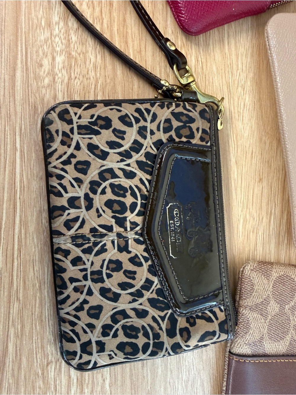 Leopard Print Wristlet Wallet in Brown